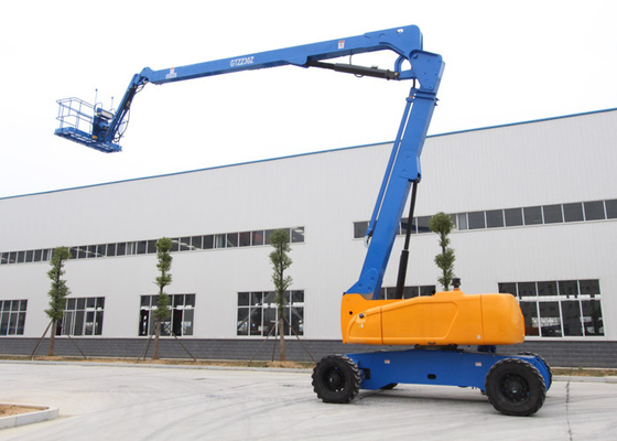 China 2 / 4 Wheel Drive Hydraulic Boom Lift 30M for High Precision Loading Transportation supplier